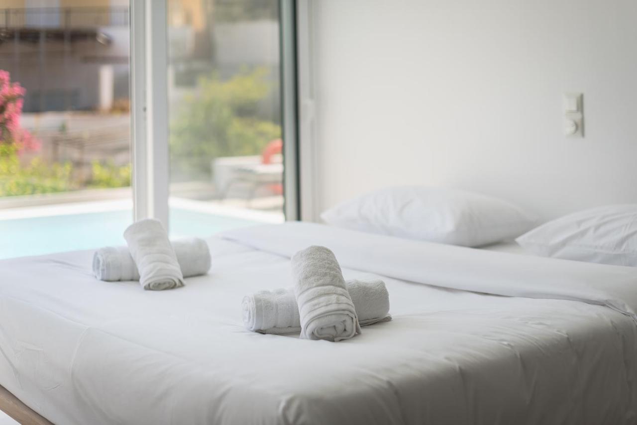 Villa Luna Private Heated Hydro Pool Bbq Beach 4Min Agia Marina Mikrolimanou Bagian luar foto